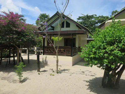 Bungalow mit Einzelbetten — Dewshore Resort